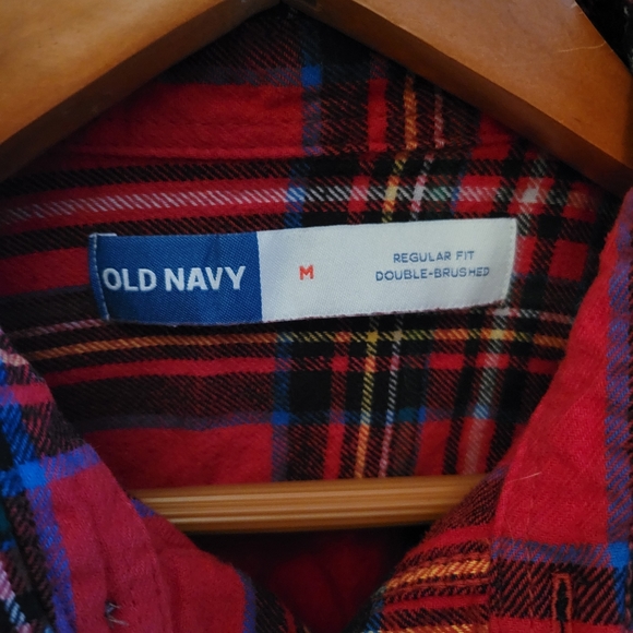 Old Navy Men's Plaid Shirt - Picture 3 of 3